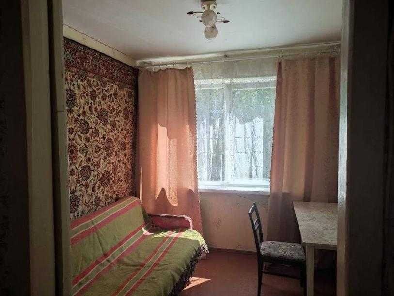 Продам небольшую 2-ку на Одесской . Супер цена