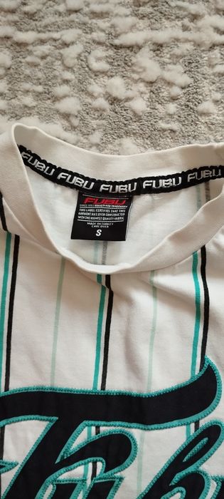 футболка Karl Kani/ FUBU