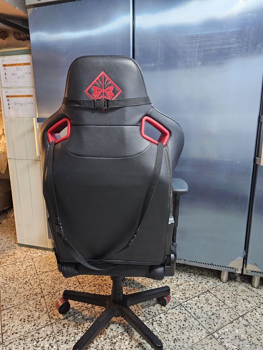 Cadeira gaming em pele