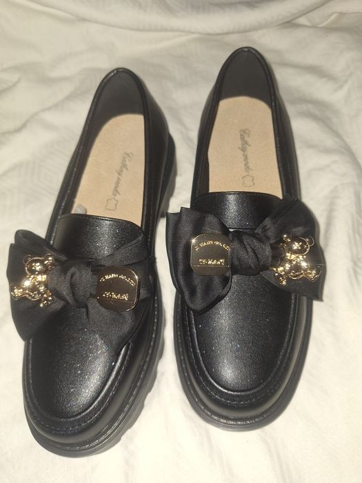 Mokasyny czarne nowe