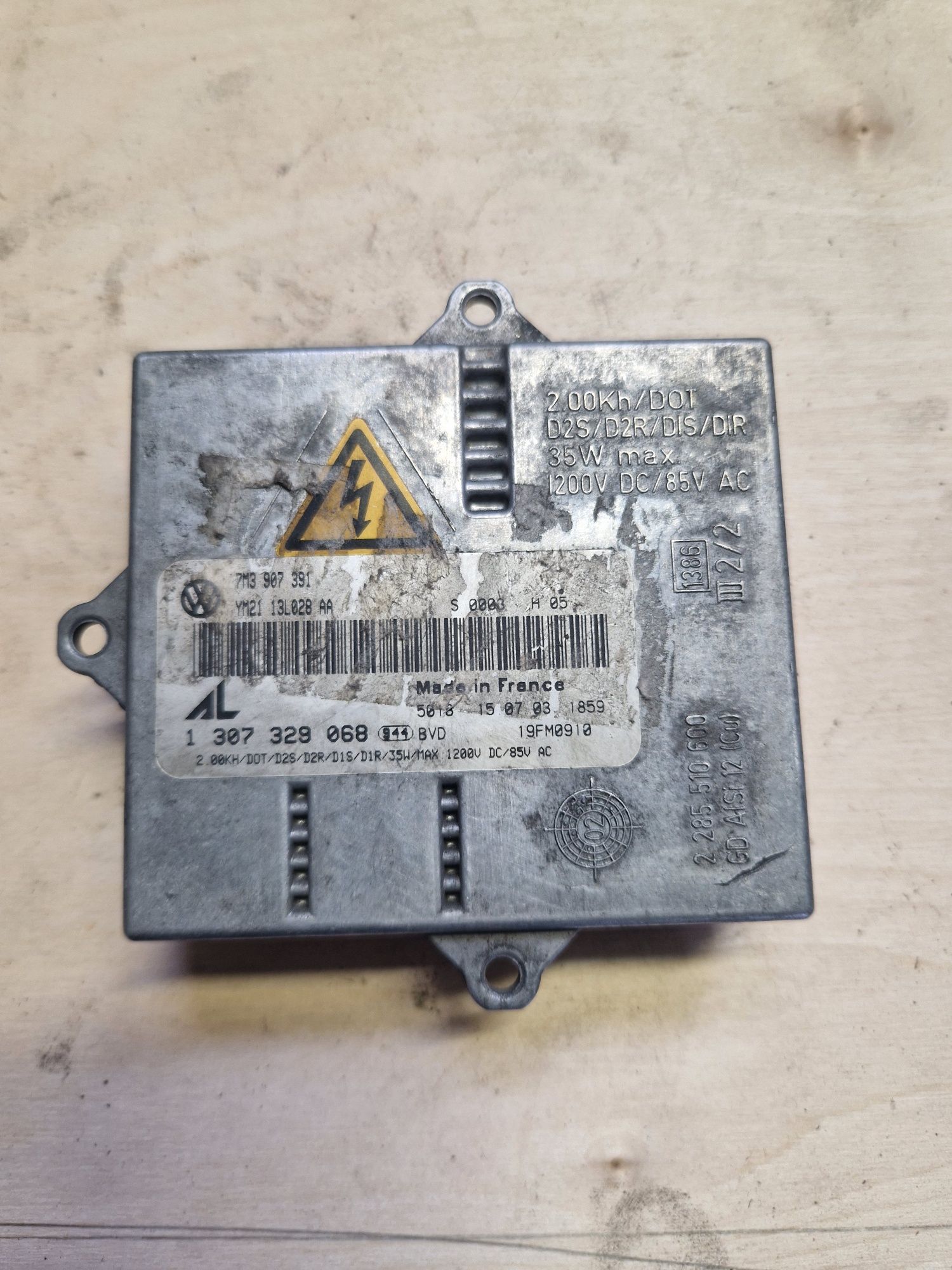 Przetwornica Xenon VW Sharan GOLF IV BORA 7M390739