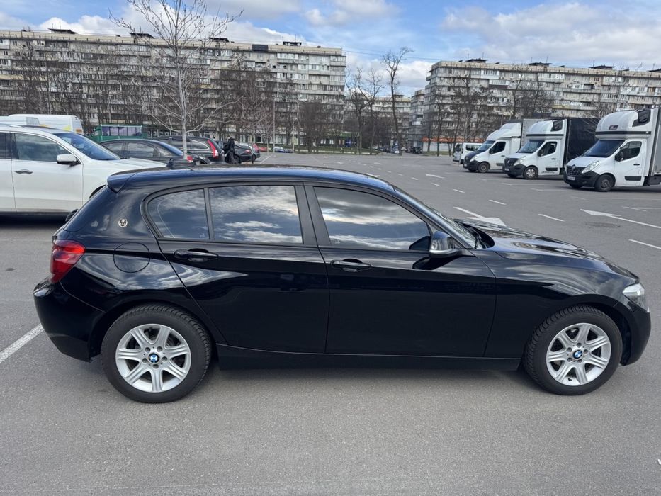 BMW 116D 2013 дизель 2л