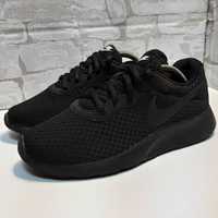 кросівки Nike Tanjun  36.5 р