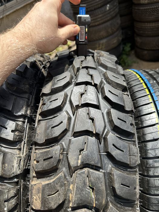 Шины БУ 195 80 R 15 Kumho Roadventure MT пара грязевая