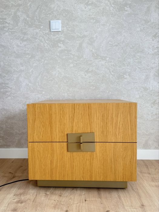 Mobília Las Kasas - 1 cómoda + 2 mesinhas de cabeceira + 2 candeeiros