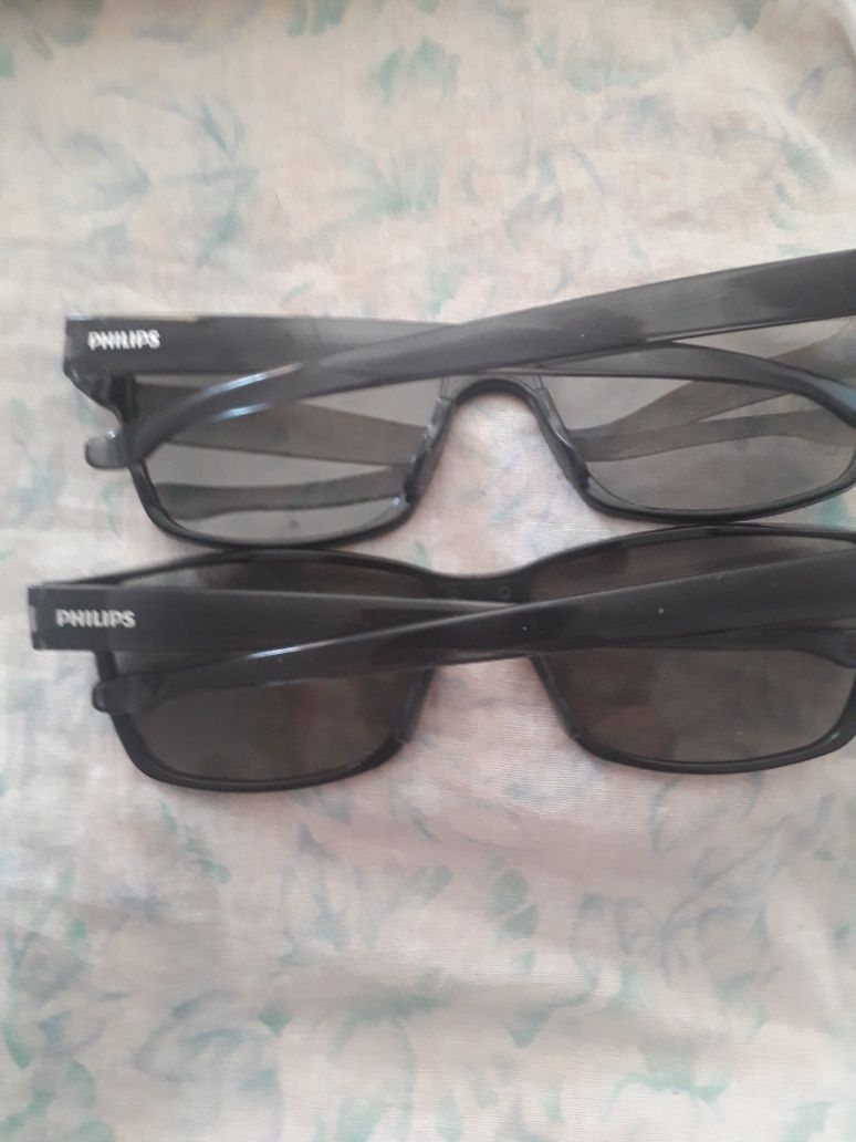 Продаются поляризиционные очки 3D PHILIPS.