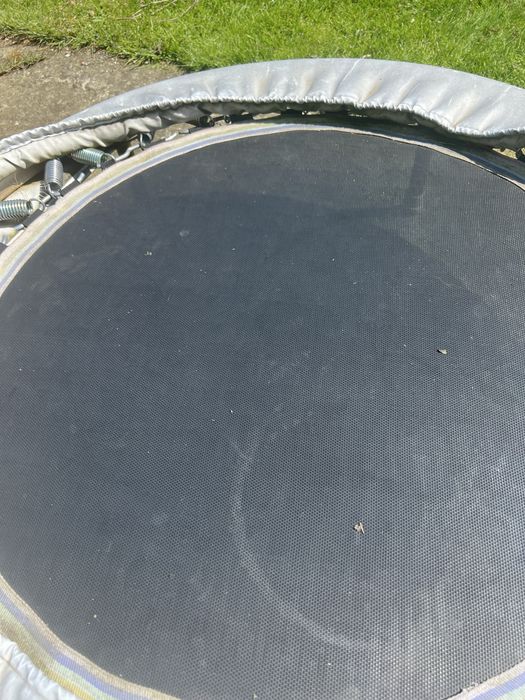 Trampolina zewnętrzna wewnętrzna