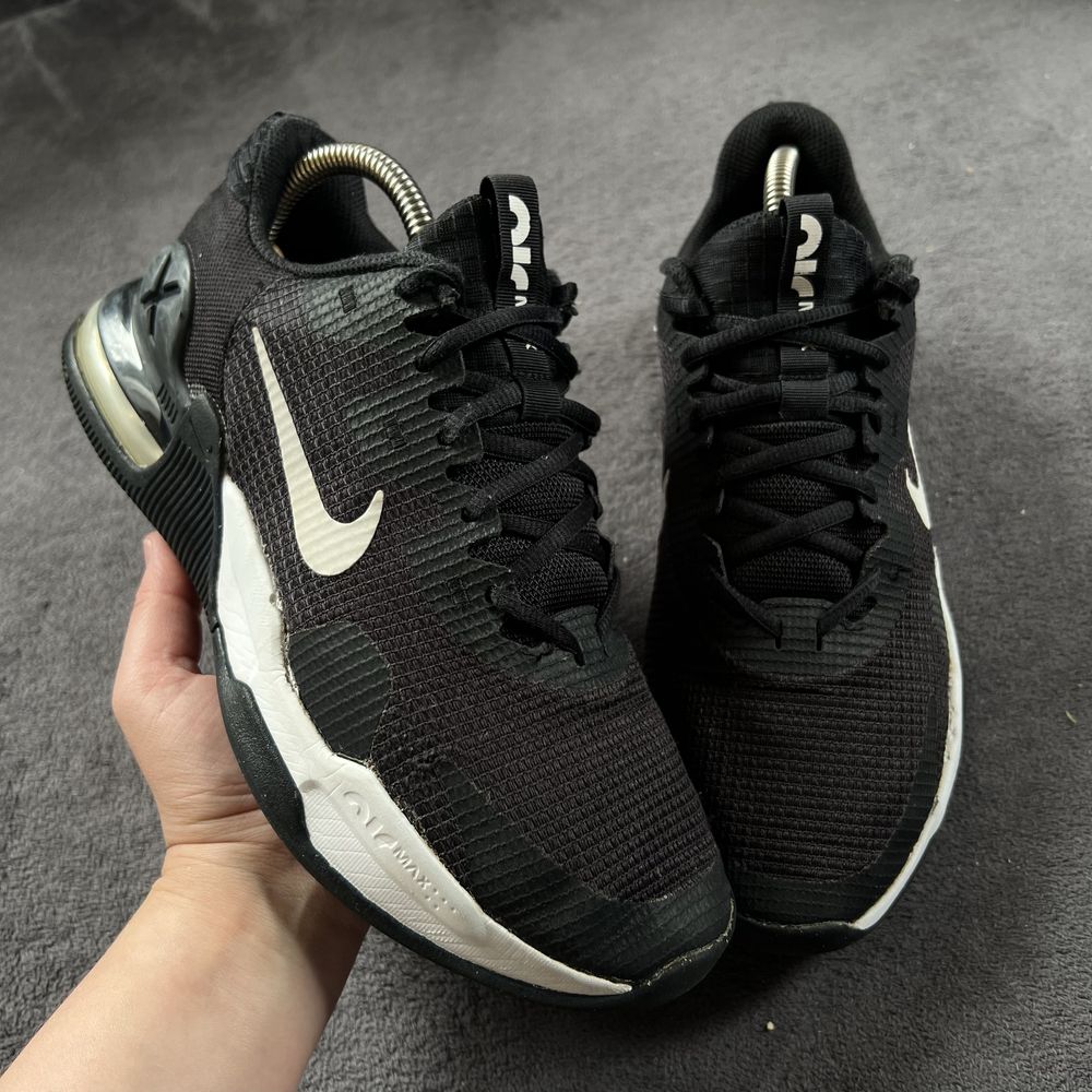 Чоловічі кросівки Nike air max. P. 40,5.