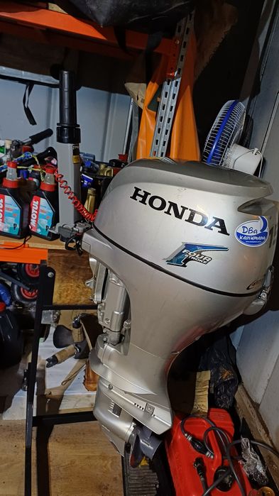 Човен GRAND C360 Двигун HONDA BF15