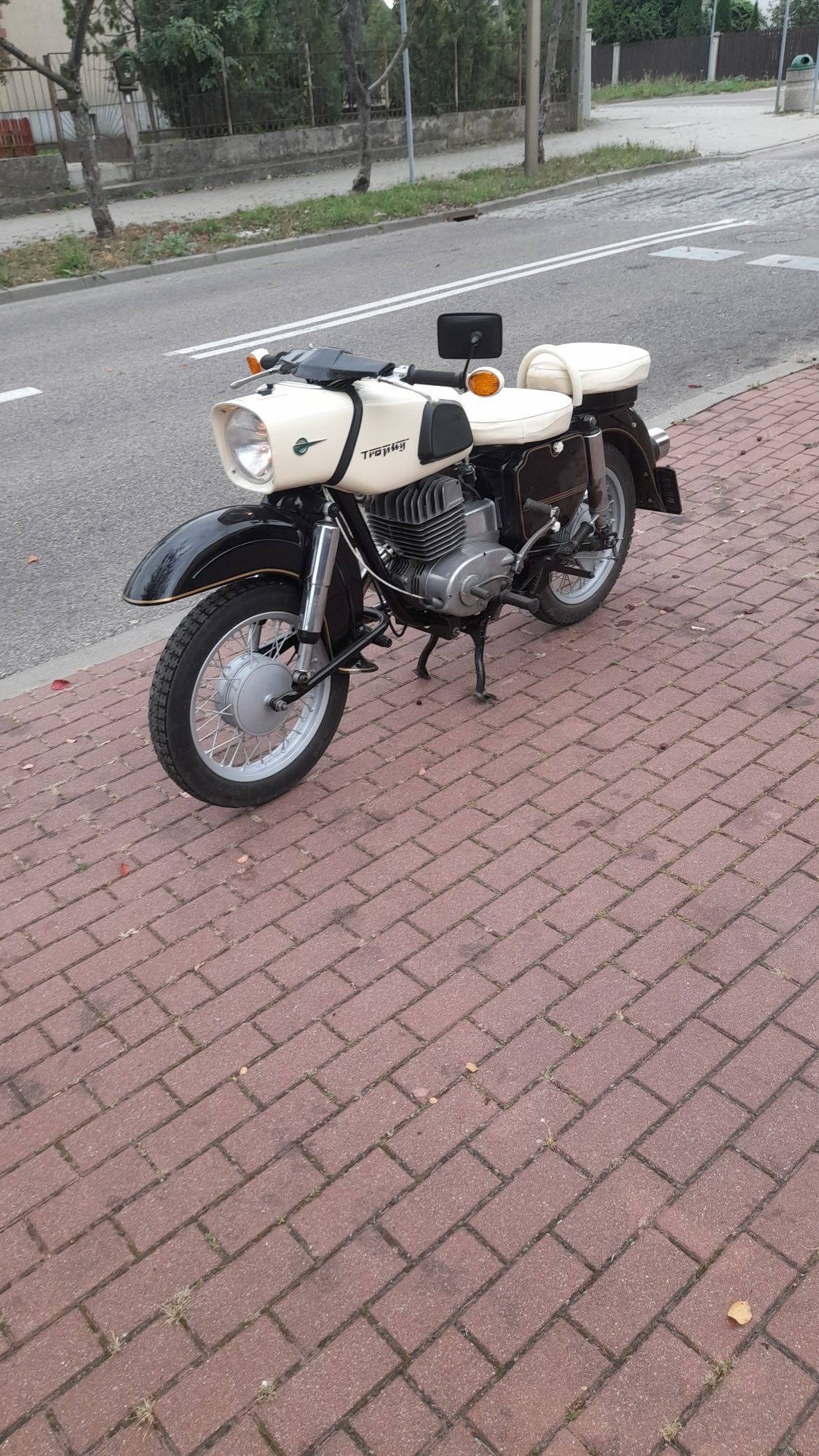 Sprzedam mz 250/2