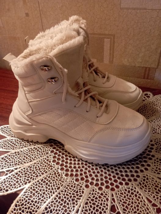 Ботинки 37р зима