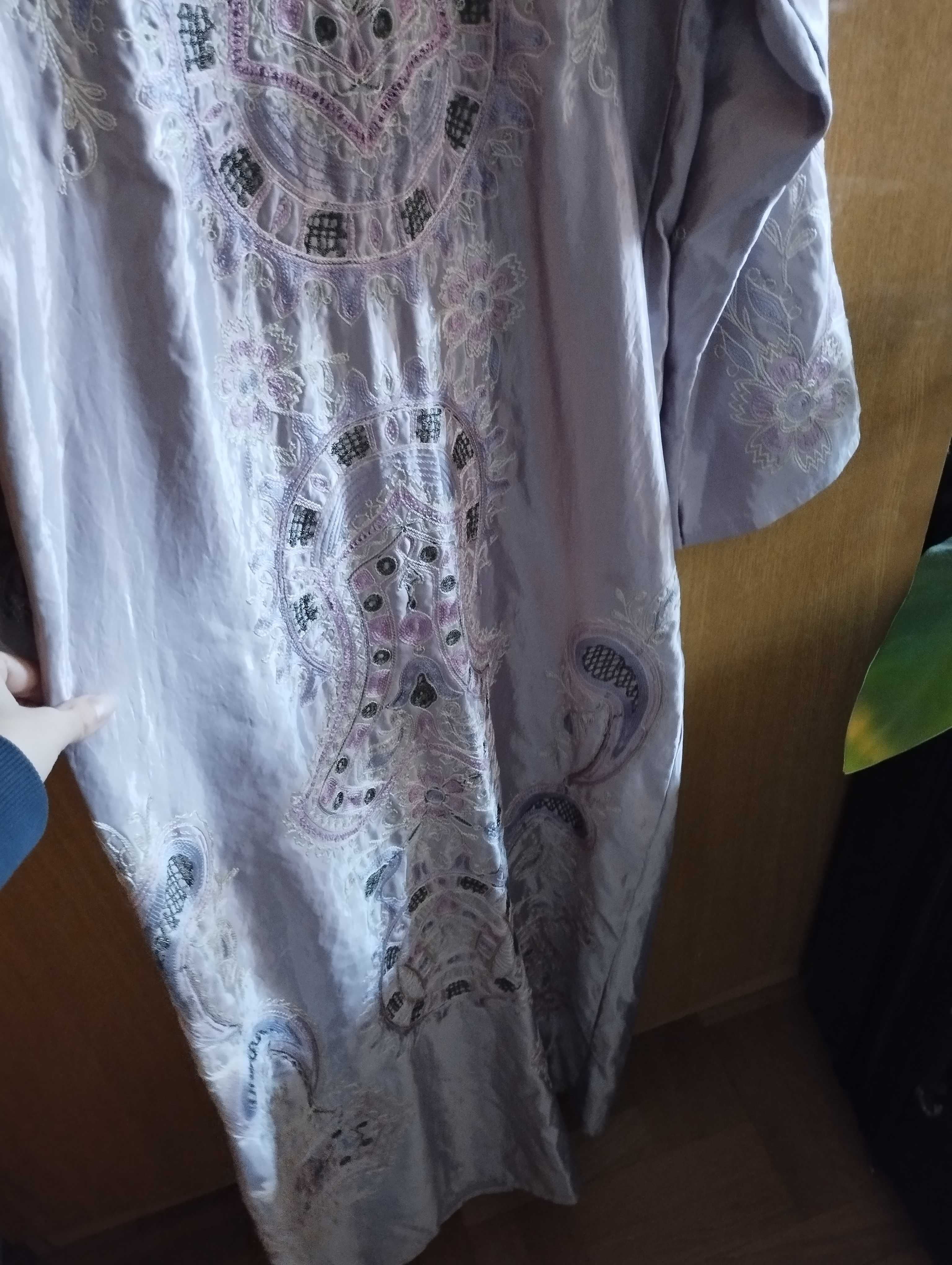 Kaftan made in Syria