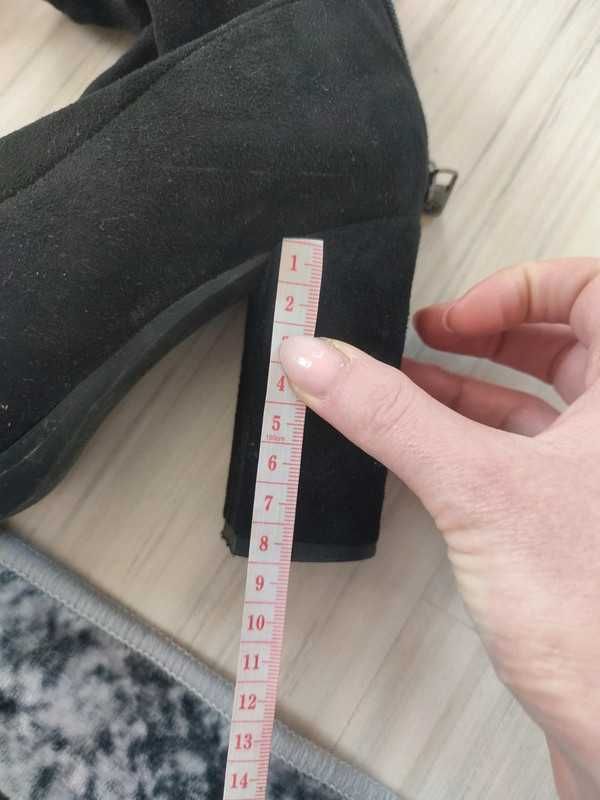 buty botki rozm. 37 firmy Kazar