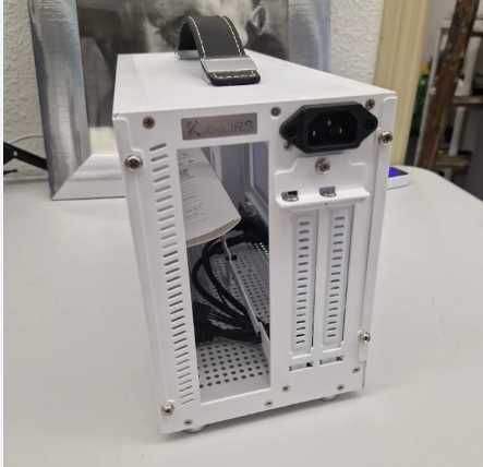 Caixa mini itx S300