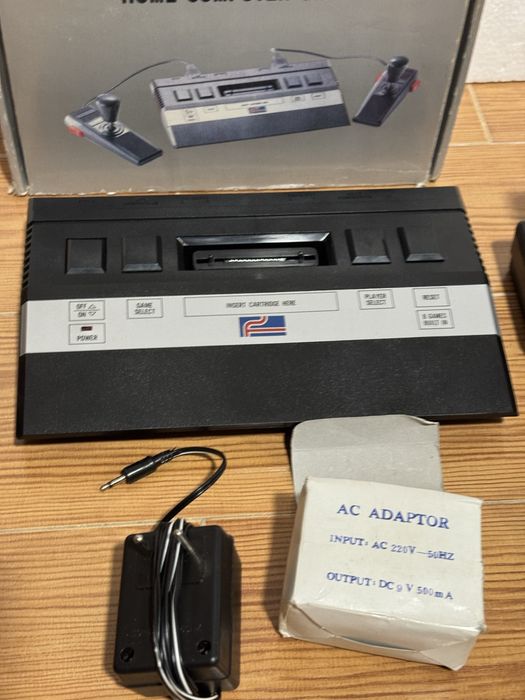 ATARI 2600 Jr clone (funvision)