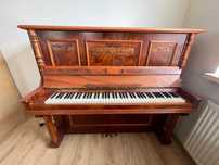 pianino antyczne
