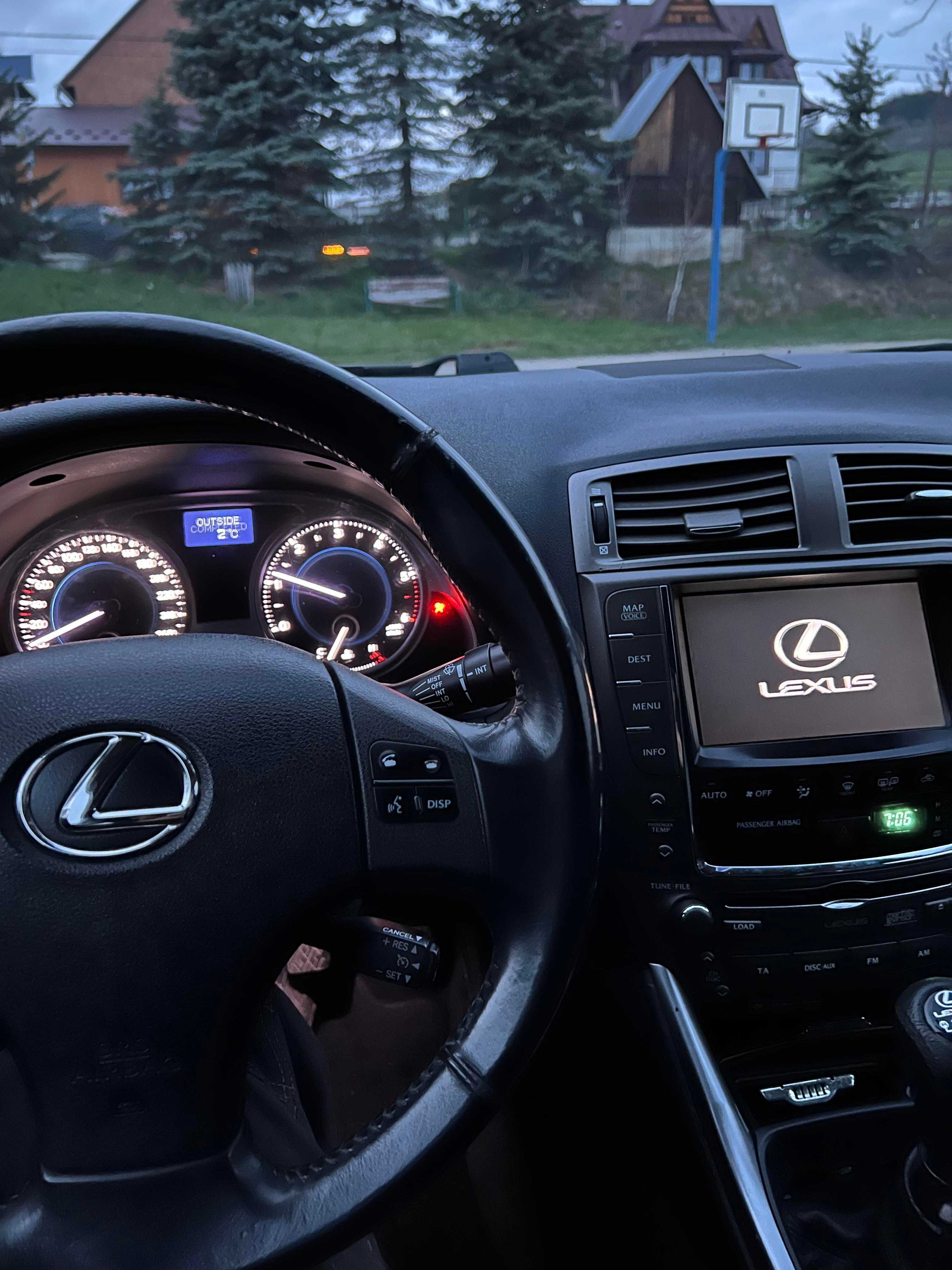 Lexus IS220D Prestige bluetooth navi kamera cofania podgrzewane fotele