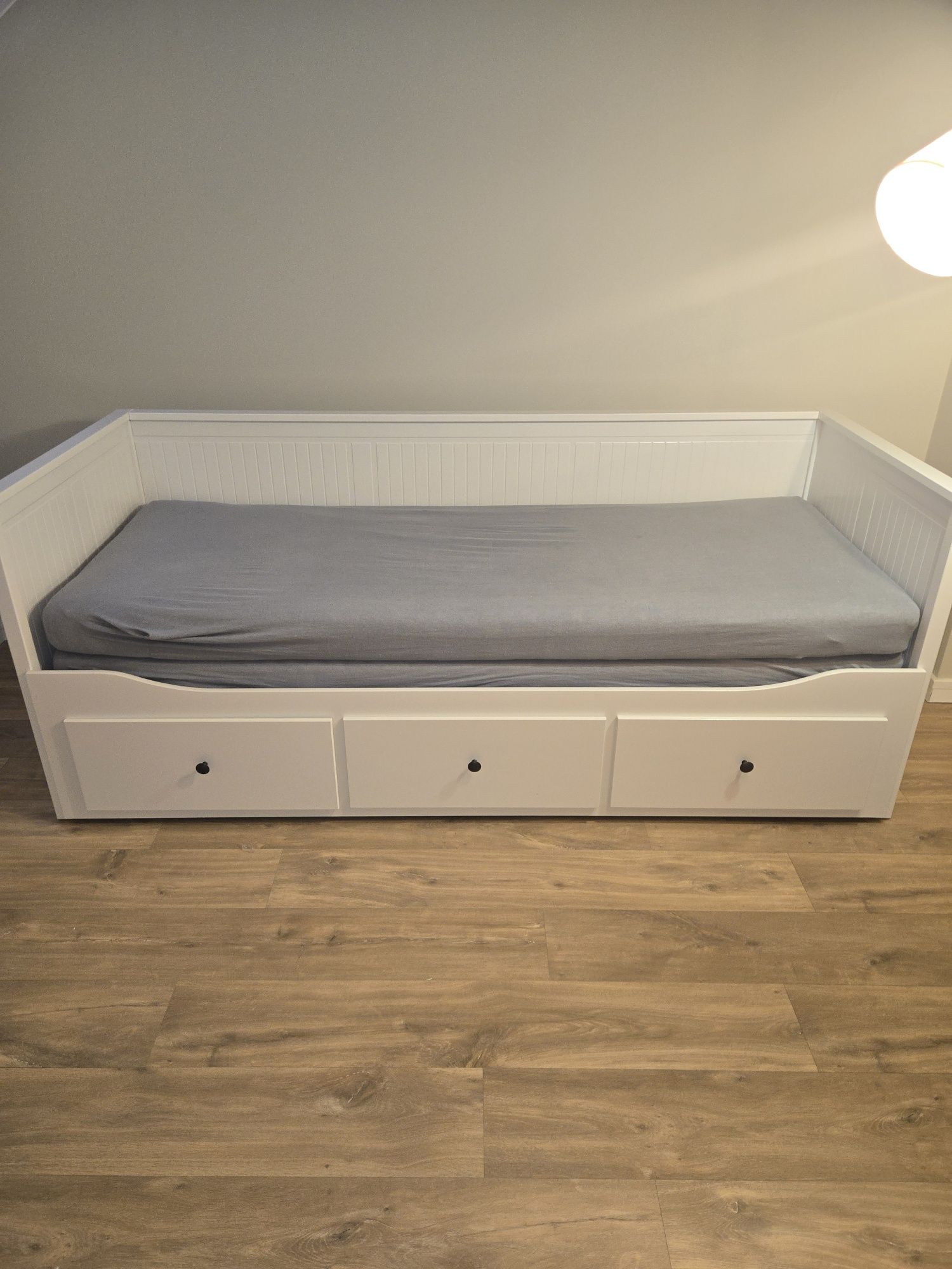 Łóżko Ikea Hemnes