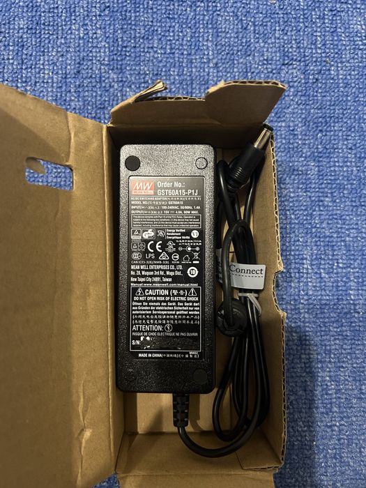 Блок живлення GST60A15-P1J mean well 15V 4A 60W