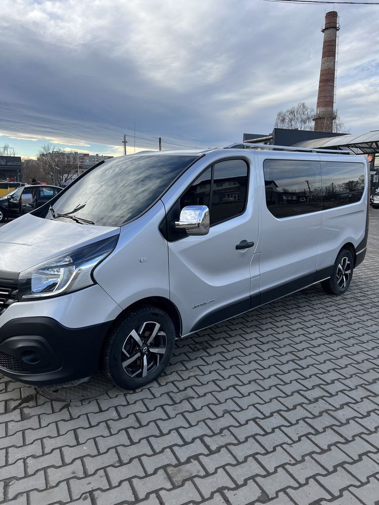 Renault Trafic 2016 рено трафік 2016  1.6 107кв (145кс)