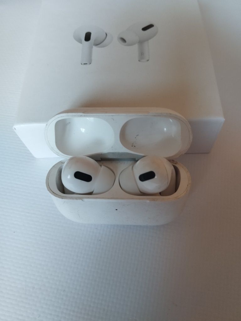 Навушники airpods pro 2