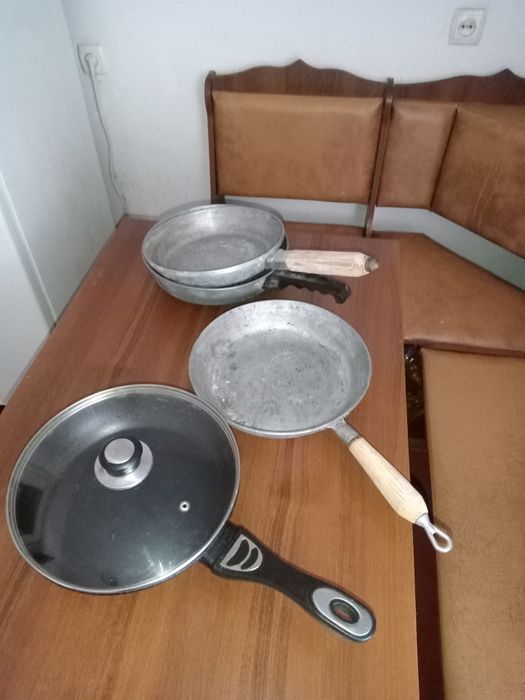 Сковорода пательня велика 32 см з скляною кришкою. Антипригарне