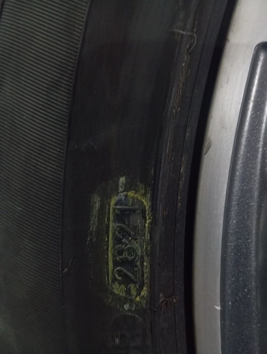 Диски шини BMW X5 оригинал 255/50R19
