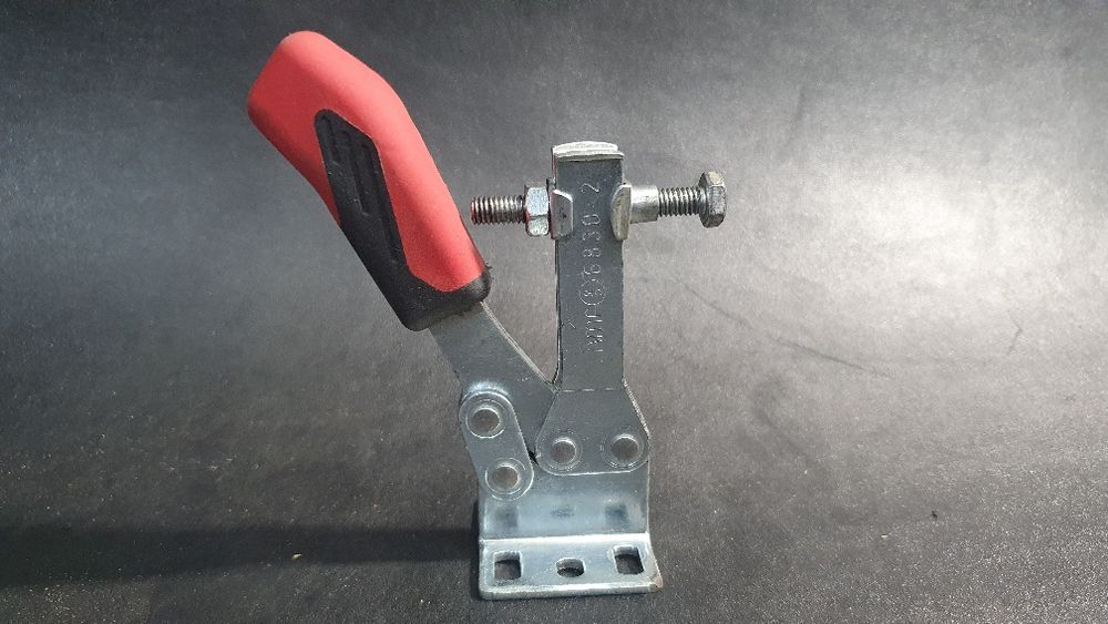 Зажим швидкозажимний горизонтальний AMF 6830-2