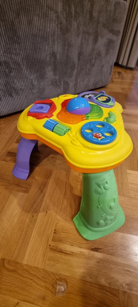 Stolik edukacyjny dla malucha  Fisher Price / jak nowy