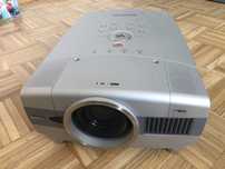 Projektor SANYO PLC-XT10 z pilotem