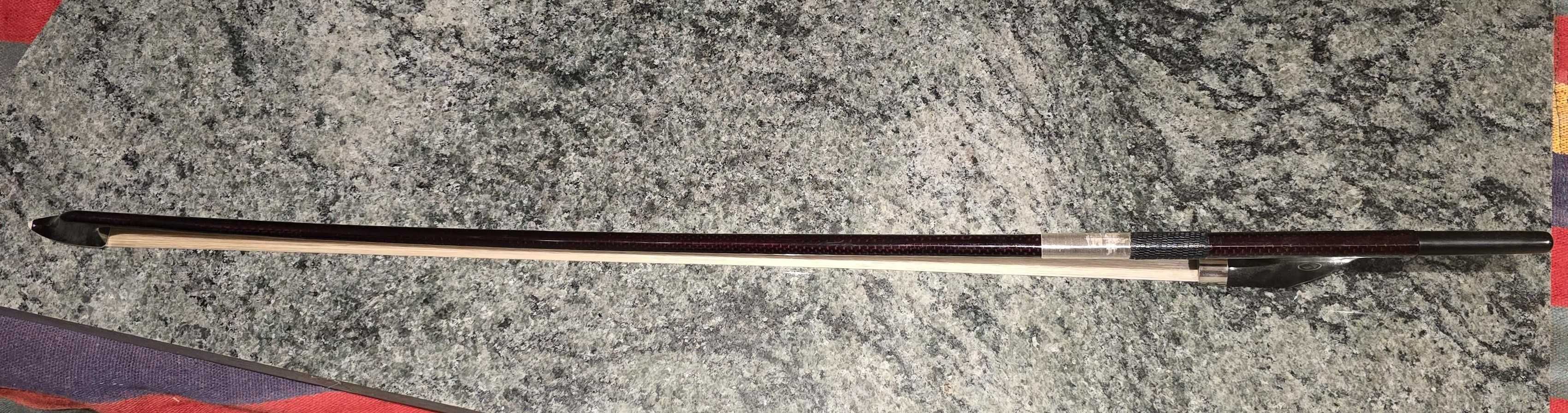 Smyczek Kontrabasowy 4/4 Carbon