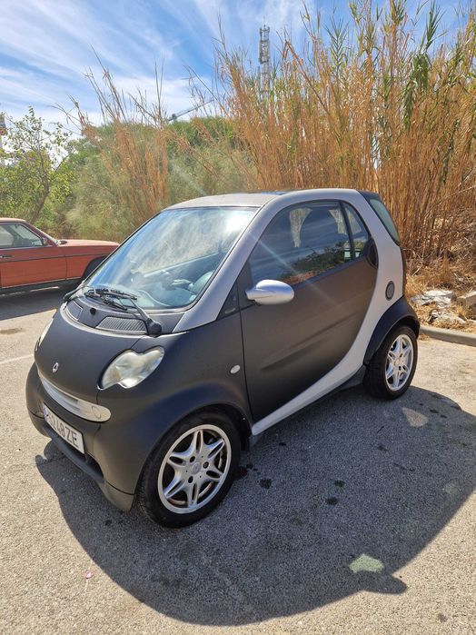 Smart fourtwo em muito bom estado