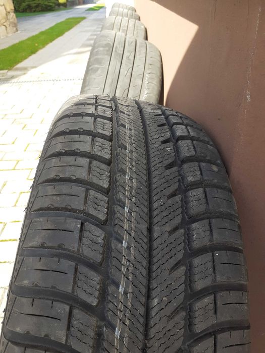 komplet 5 kół FORD z oponami 205 55 R16