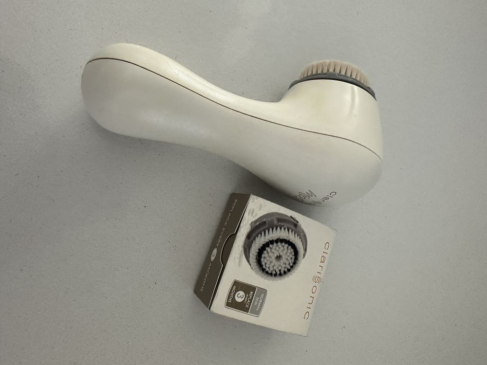 CLARISONIC MIA2 plus nowa szczoteczka soniczna