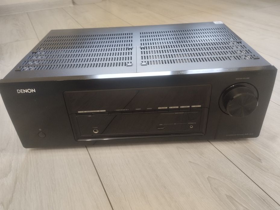 Amplituner kina domowego Denon 1513