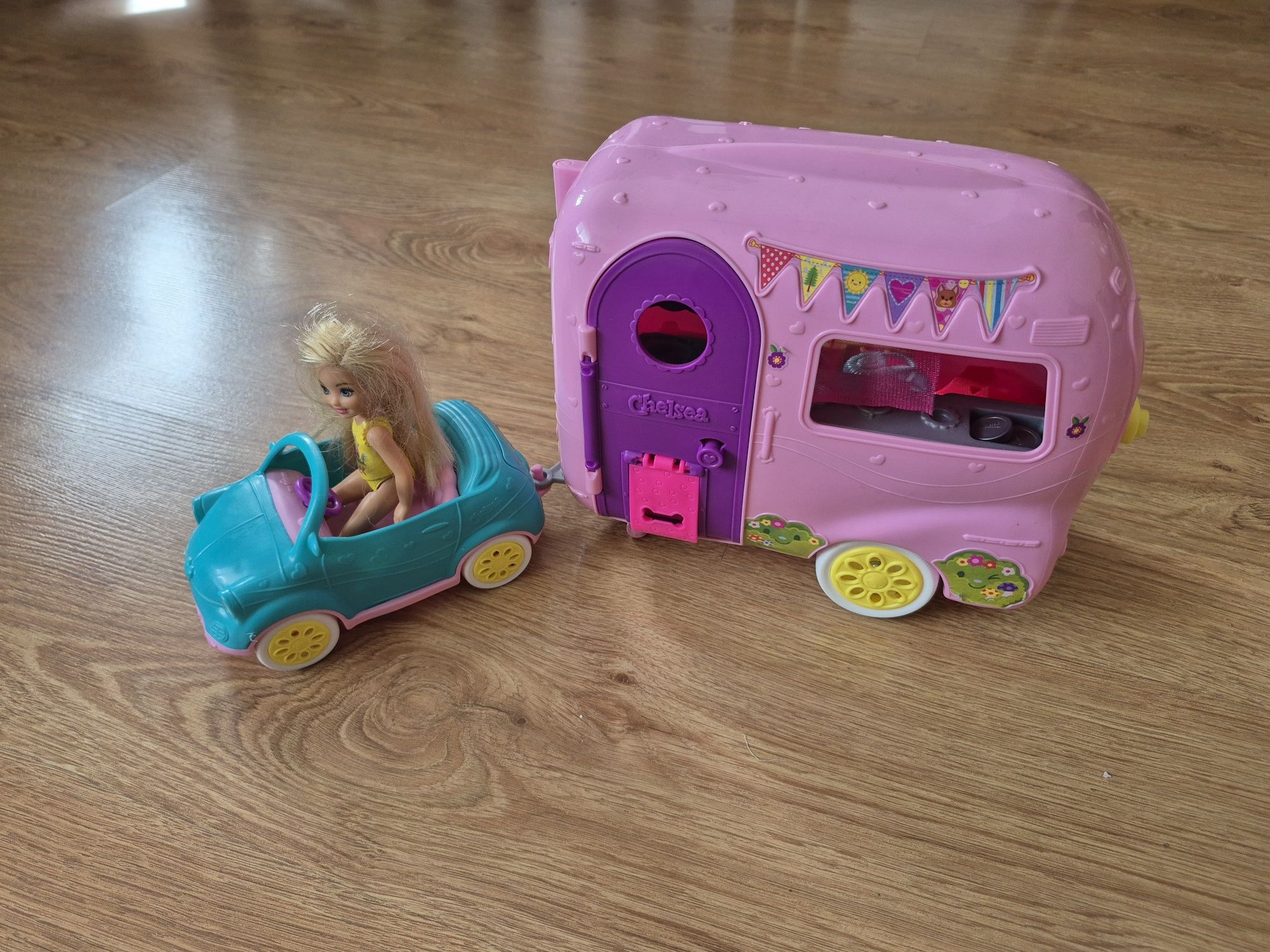 Lalka Barbie - 7 zestawów