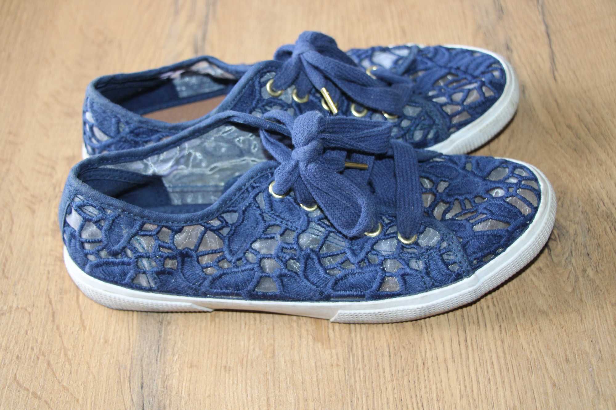 F&F trampki, buty koronka ażurowe rozmiar 39