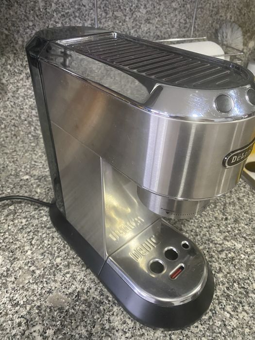 Máquina cafe Delonghi
