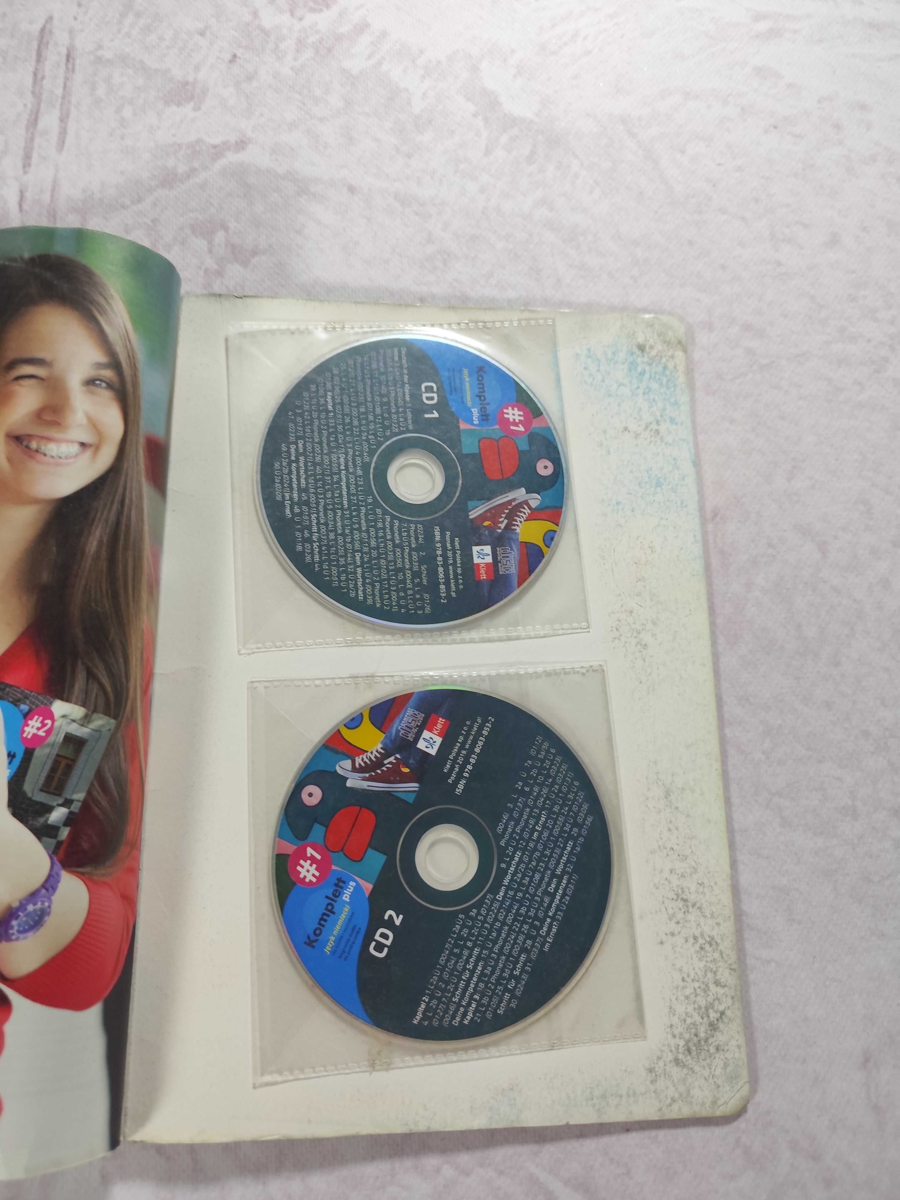 Komplett plus 1 podręcznik Niemieckiego klasa 1 technikum i liceum