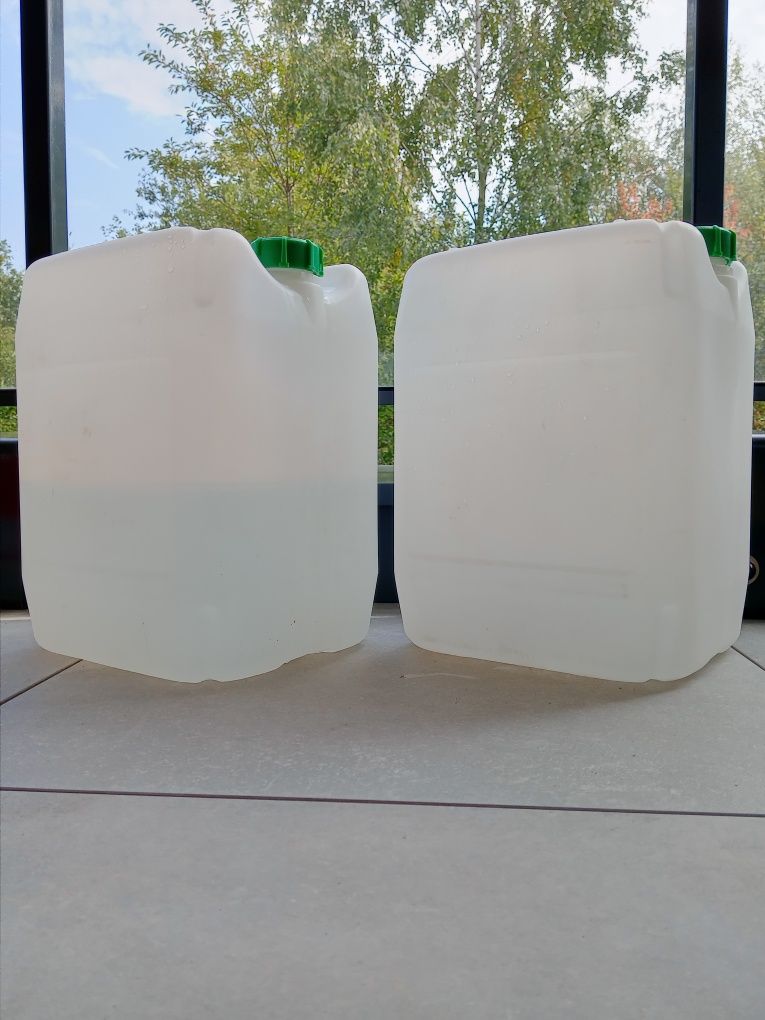 Pojemnik na wodę Kanister plastikowy 20L