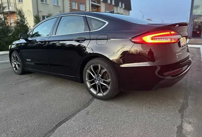 Ford Fusion 2019