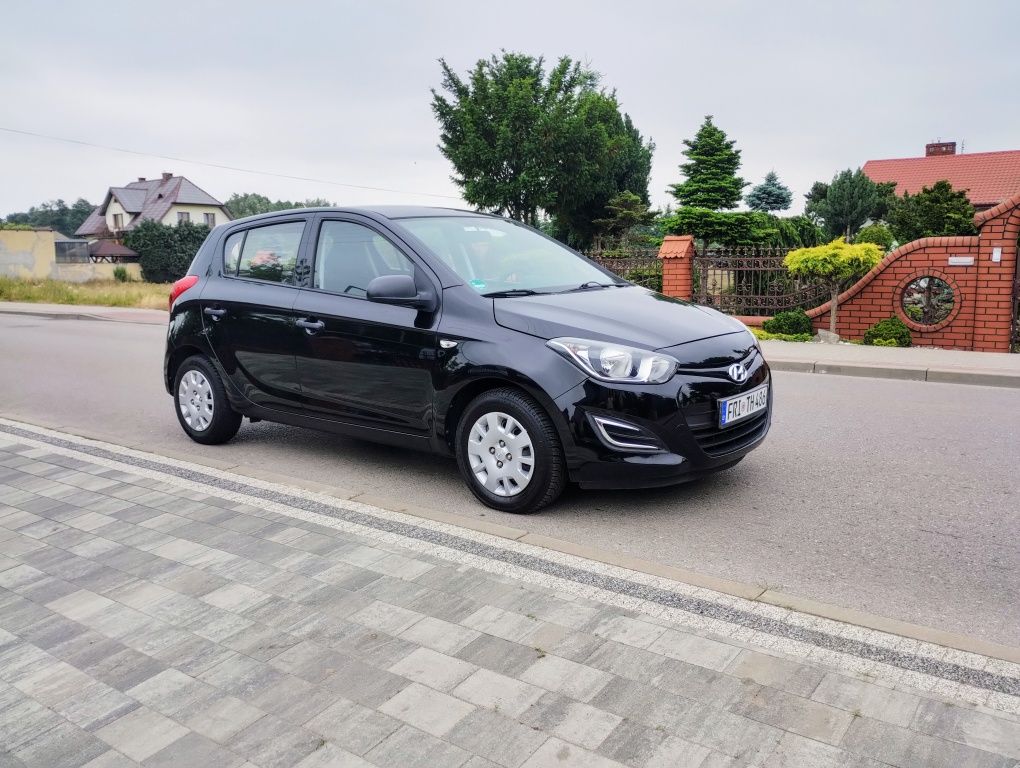 Hyundai i20 Lift 1.1 CRDI 75KM 2013r 180000km Klimatyzacja