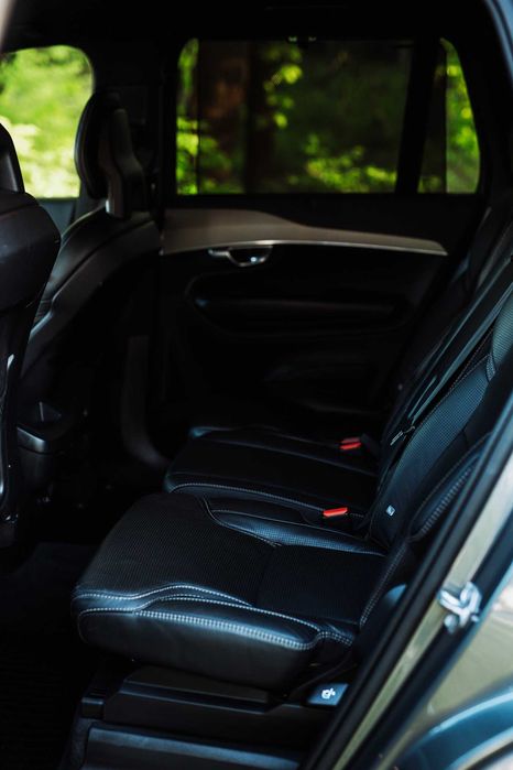 Volvo XC 90 D5 AWD R-Design 7os