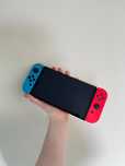 Nintendo Switch OLED (Neon Blue/Red)