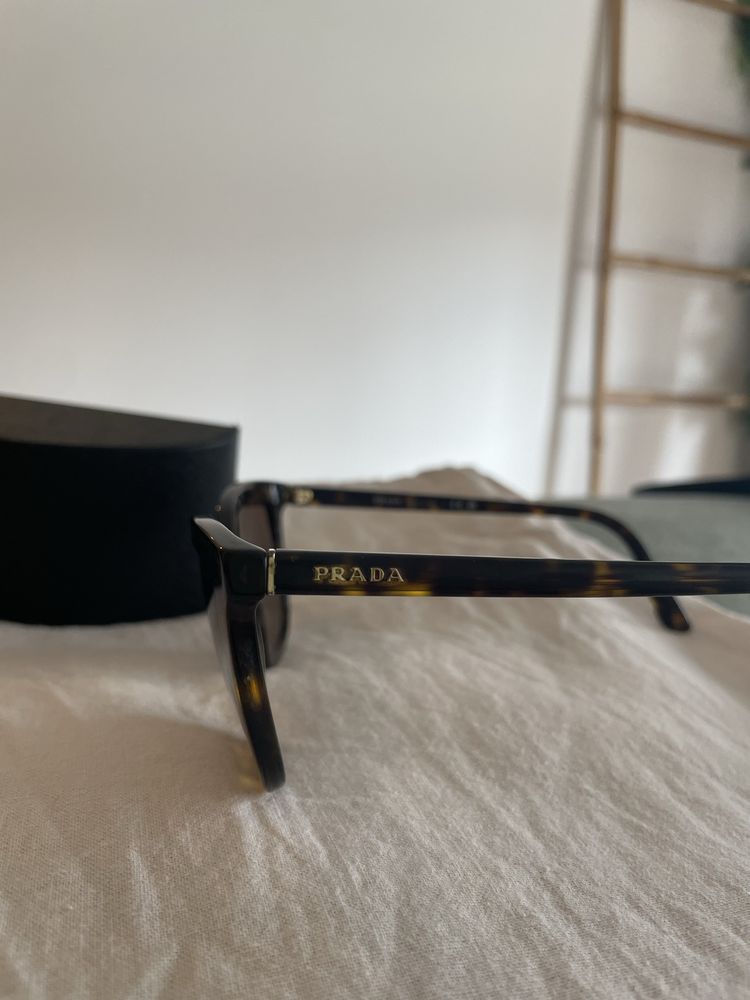 Oculos sol PRADA