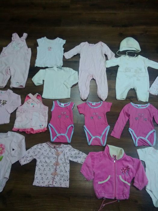 Zestaw ubranek 68/74 cm