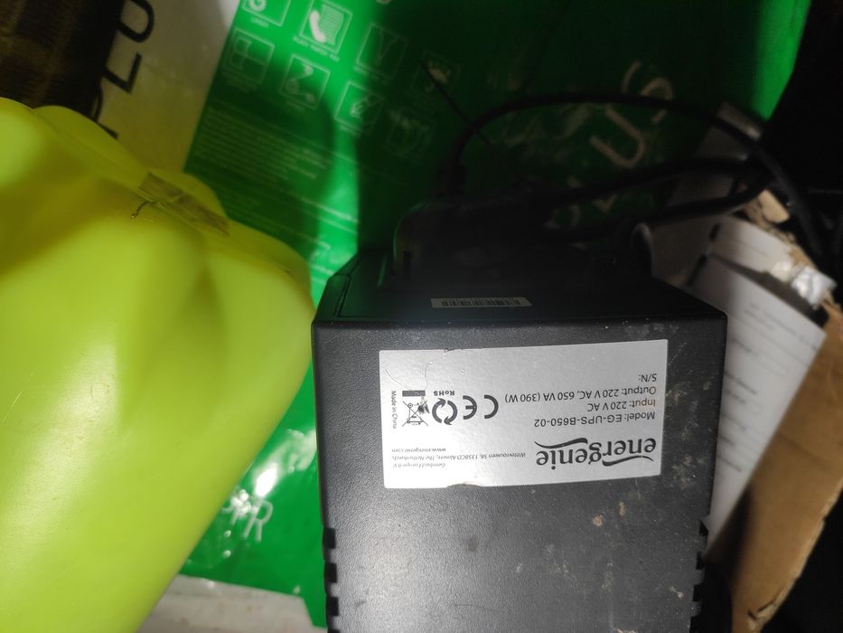 APC UPS 1000. Синус. С батарей 20а.ч