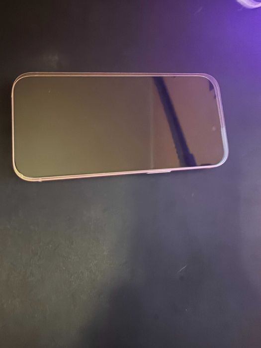 iPhone 15 APPLE (6.1'' - 128 GB - Rosa)