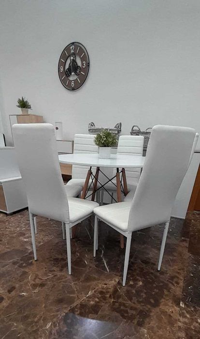 Novo! Conjunto de mesa de jantar e cadeiras com transporte gratuito