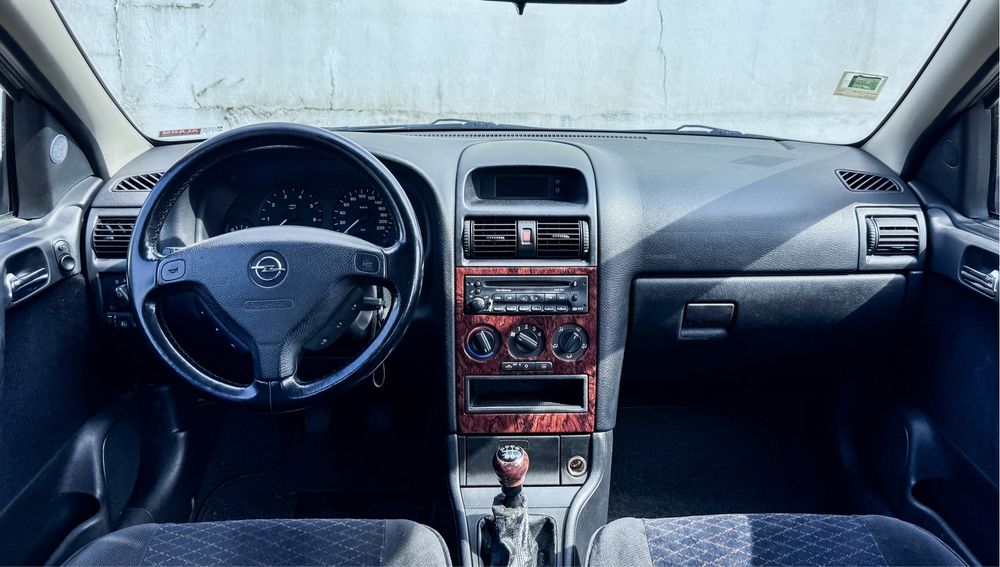 Opel Astra 1.4 16v Elegance Full-Extras (como novo)